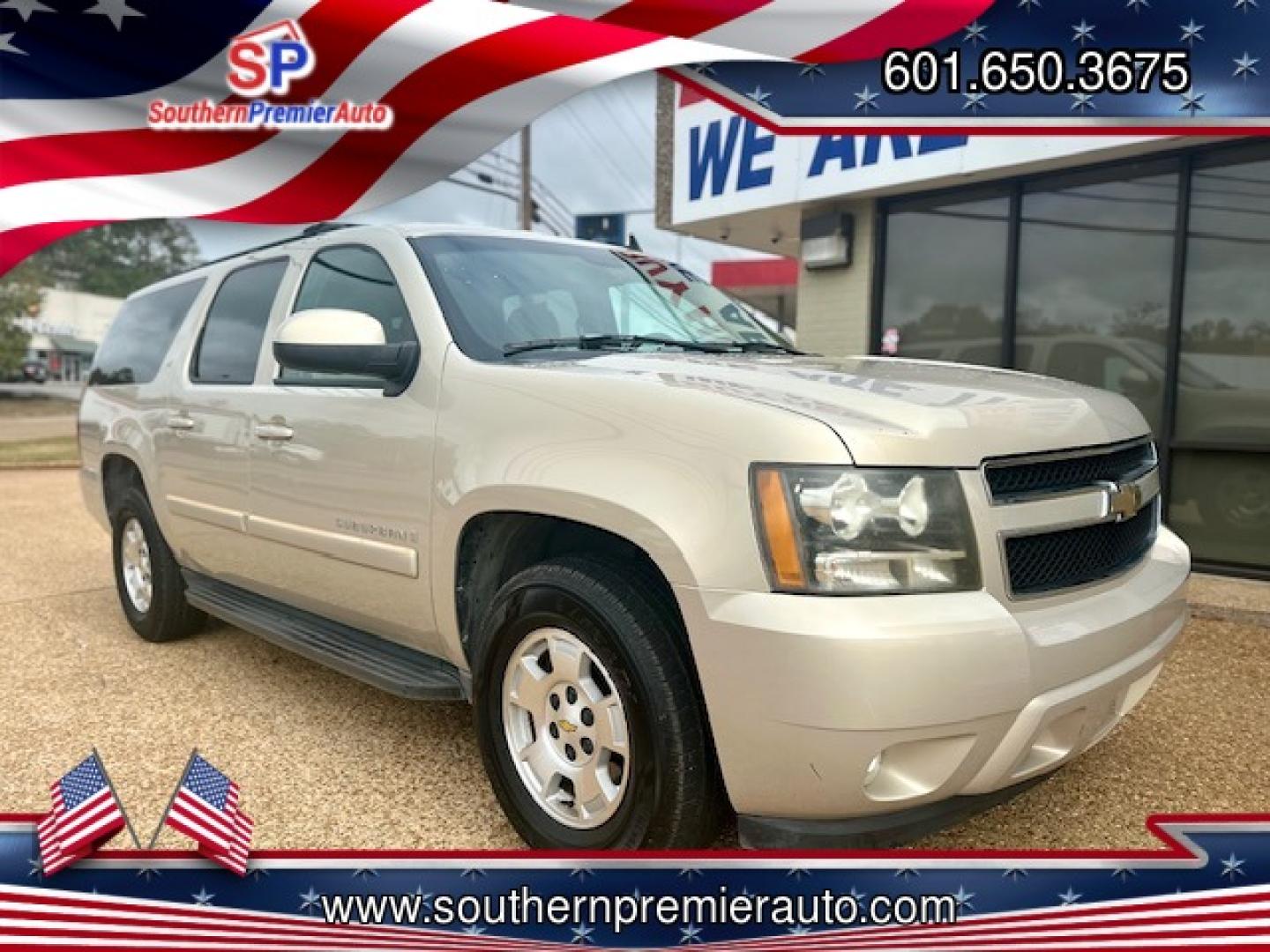 2008 TAN CHEVROLET SUBURBAN BASE; LT LS (3GNFC16038G) with an 5.3L V8 OHV 16V FFV engine, 4-Speed Automatic transmission, located at 922 W. Beacon St., Philadelphia, MS, 39350, (601) 650-3675, 32.770447, -89.127151 - Title: 2008 Chevrolet Suburban LS 1500 Year: 2008 Make: Chevrolet Model: Suburban Engine: 5.3L V8 OHV 16V FFV Body: SPORT UTILITY 4-DR Transmission: 4-Speed Automatic Overdrive Drive Type: RWD Mpg City: 15 Mpg: 21 Trim: LS 1500 - Photo#0